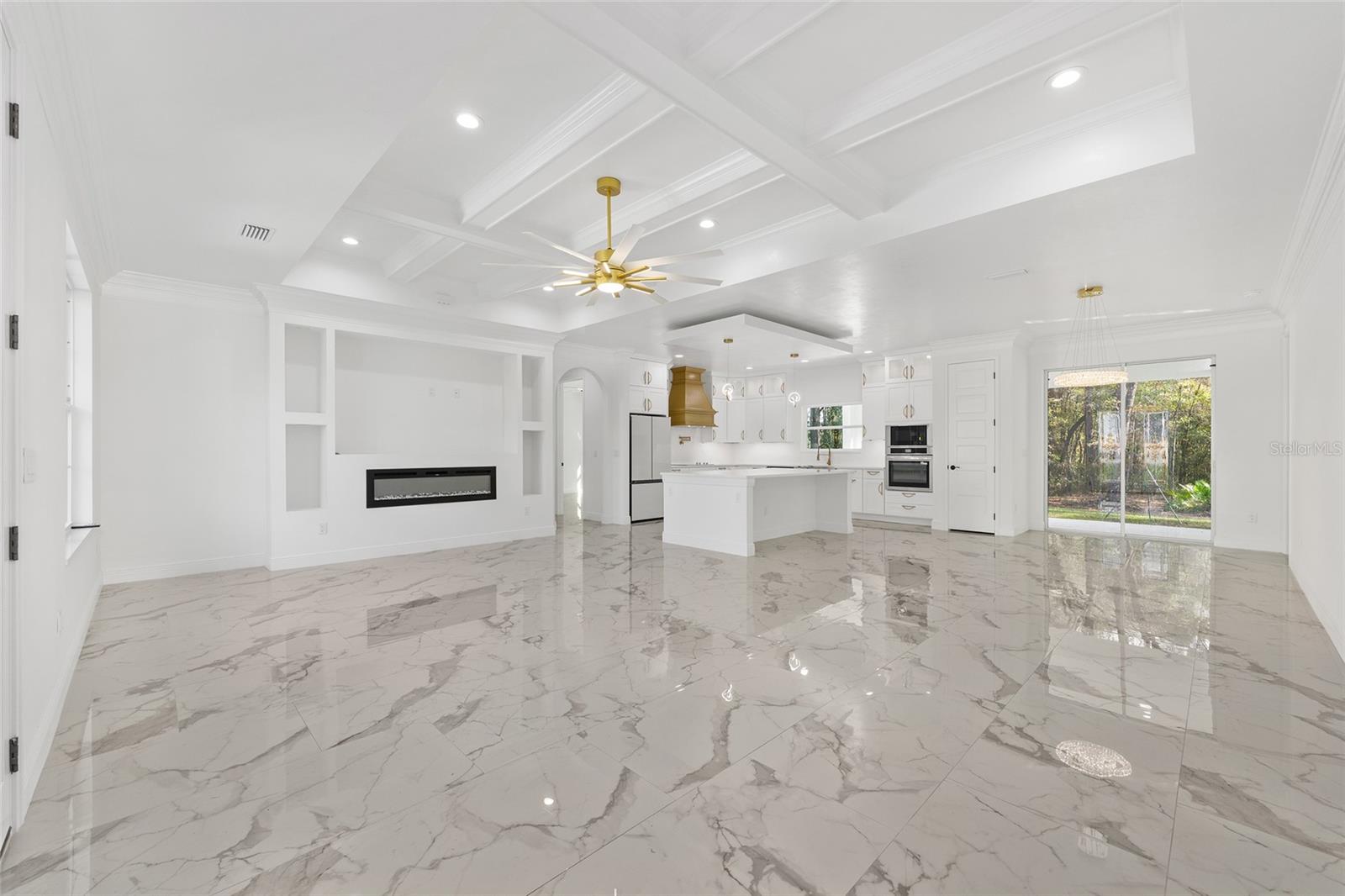 Image 16 of 42 For 12992 64th Lane