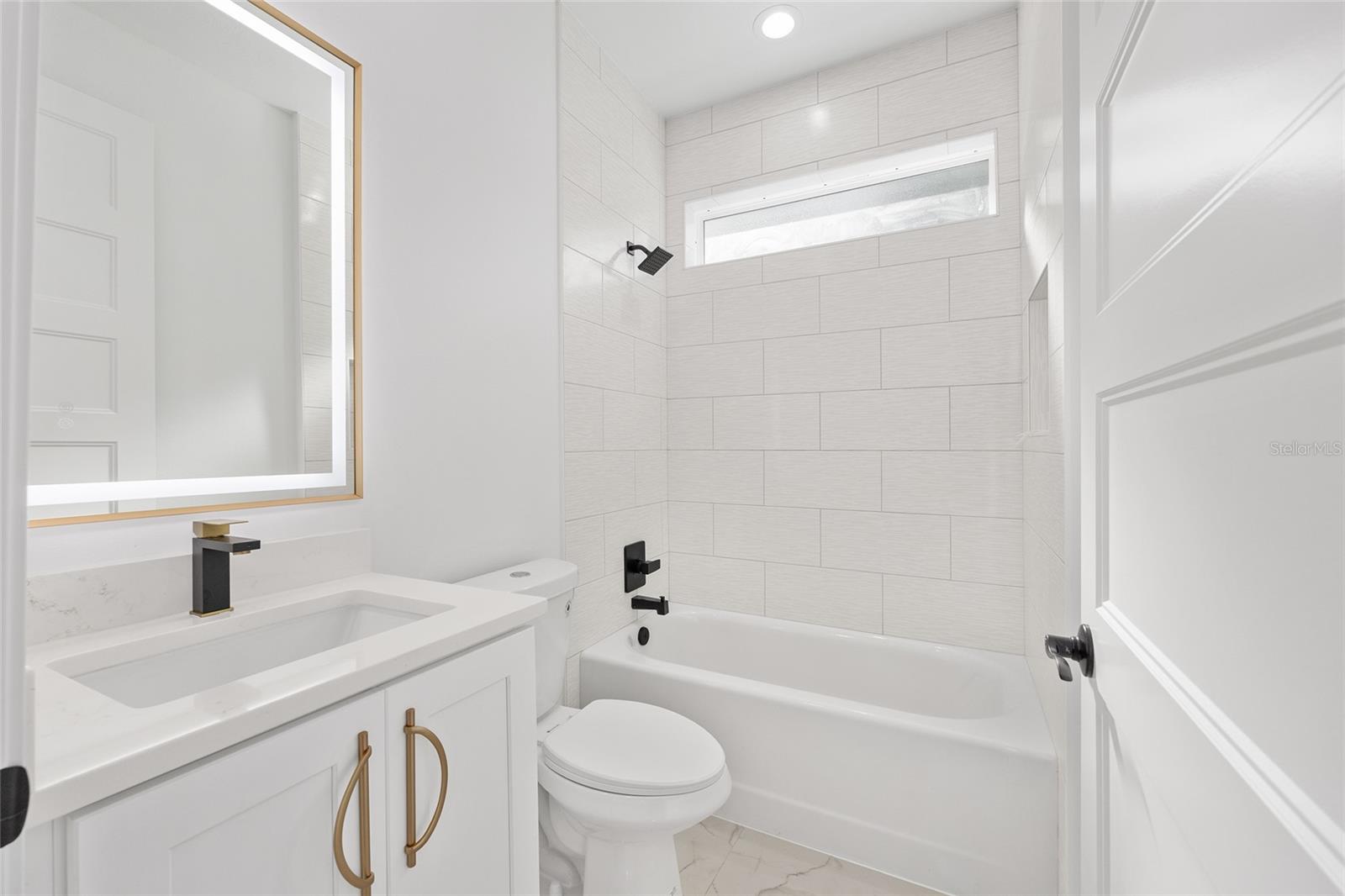 Image 29 of 42 For 12992 64th Lane