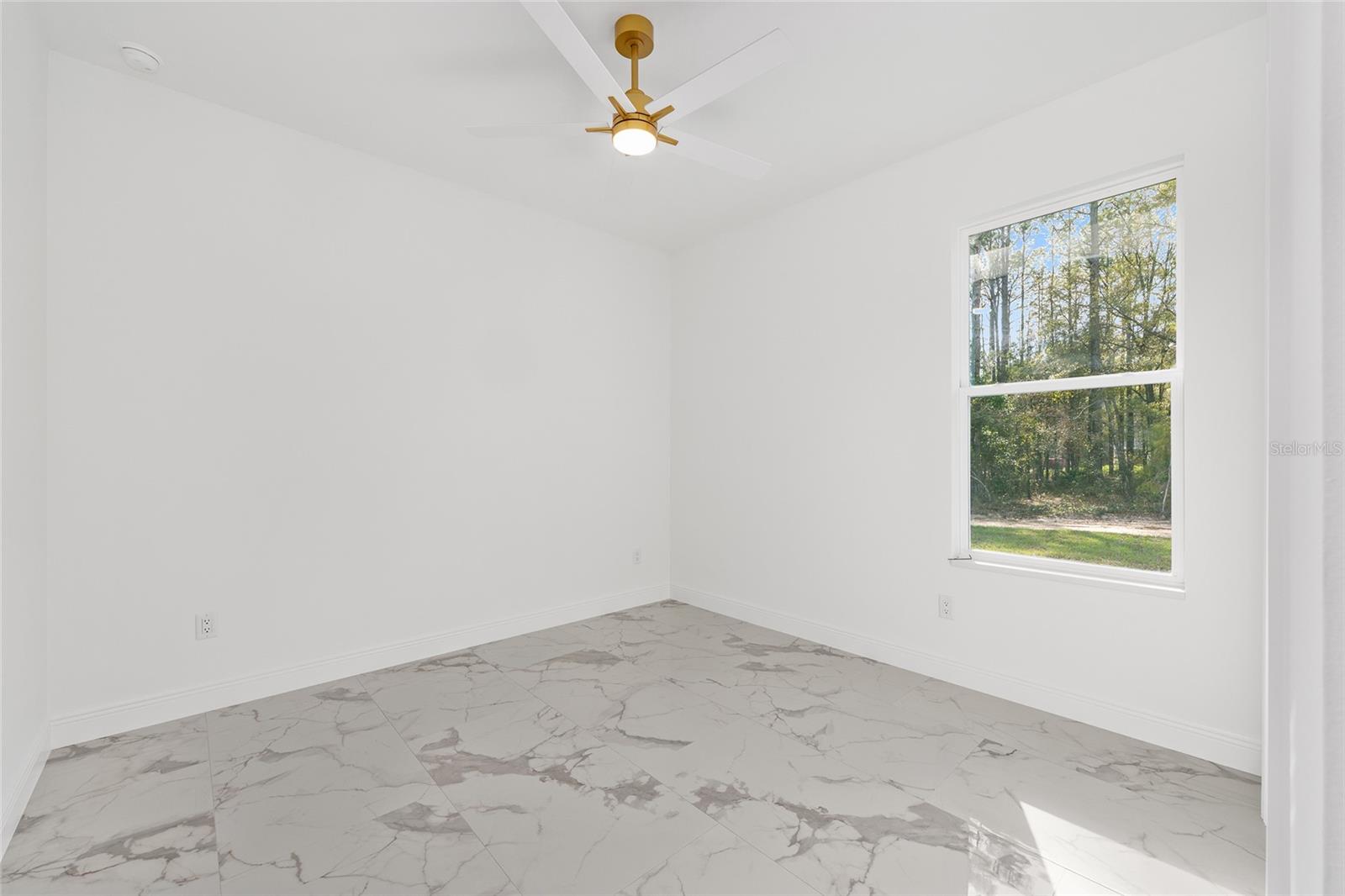 Image 34 of 42 For 12992 64th Lane