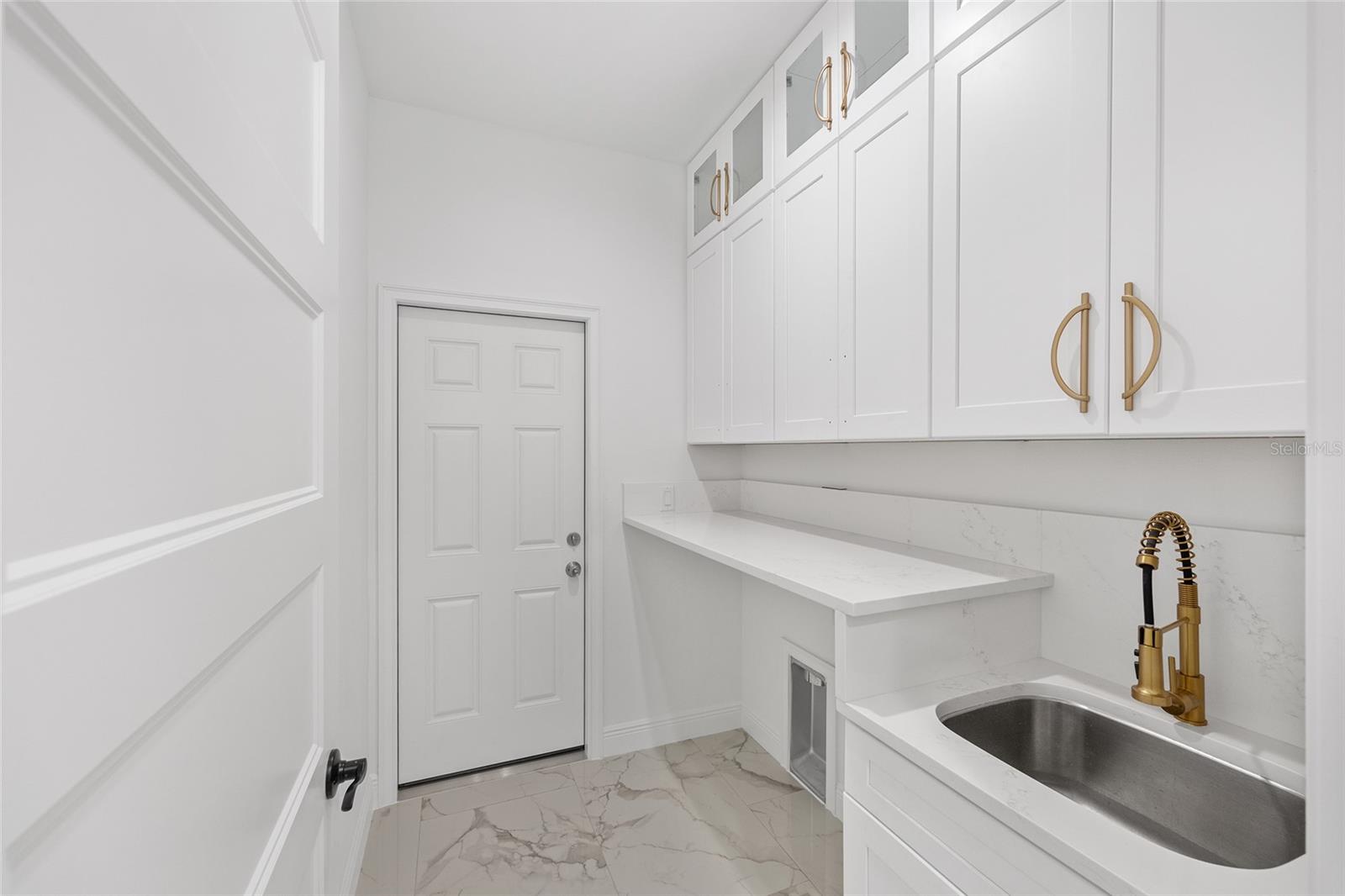 Image 35 of 42 For 12992 64th Lane