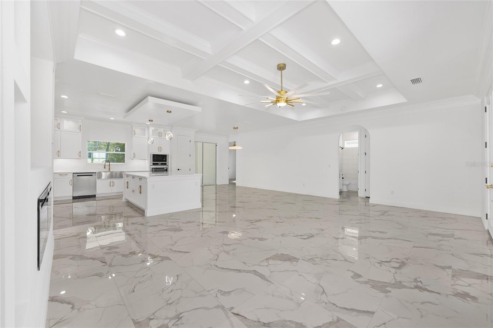 Image 7 of 42 For 12992 64th Lane