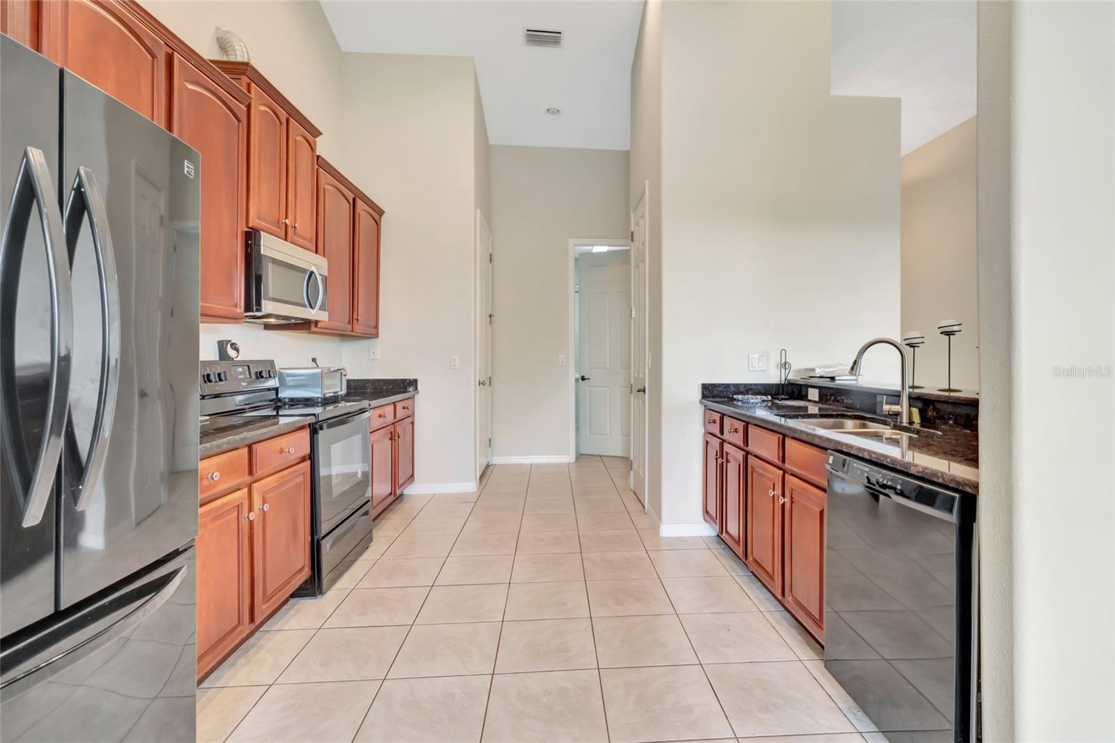 Image 12 of 38 For 13036 Baybrook Lane