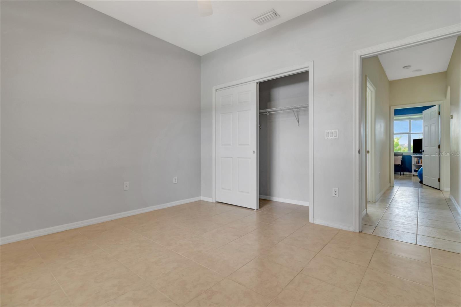 Image 24 of 38 For 13036 Baybrook Lane