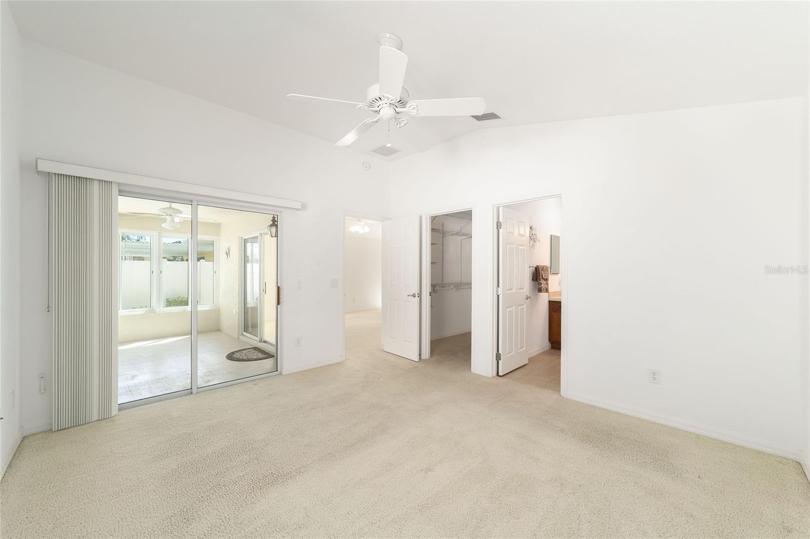 Image 15 of 30 For 2055 Hydrangea Avenue