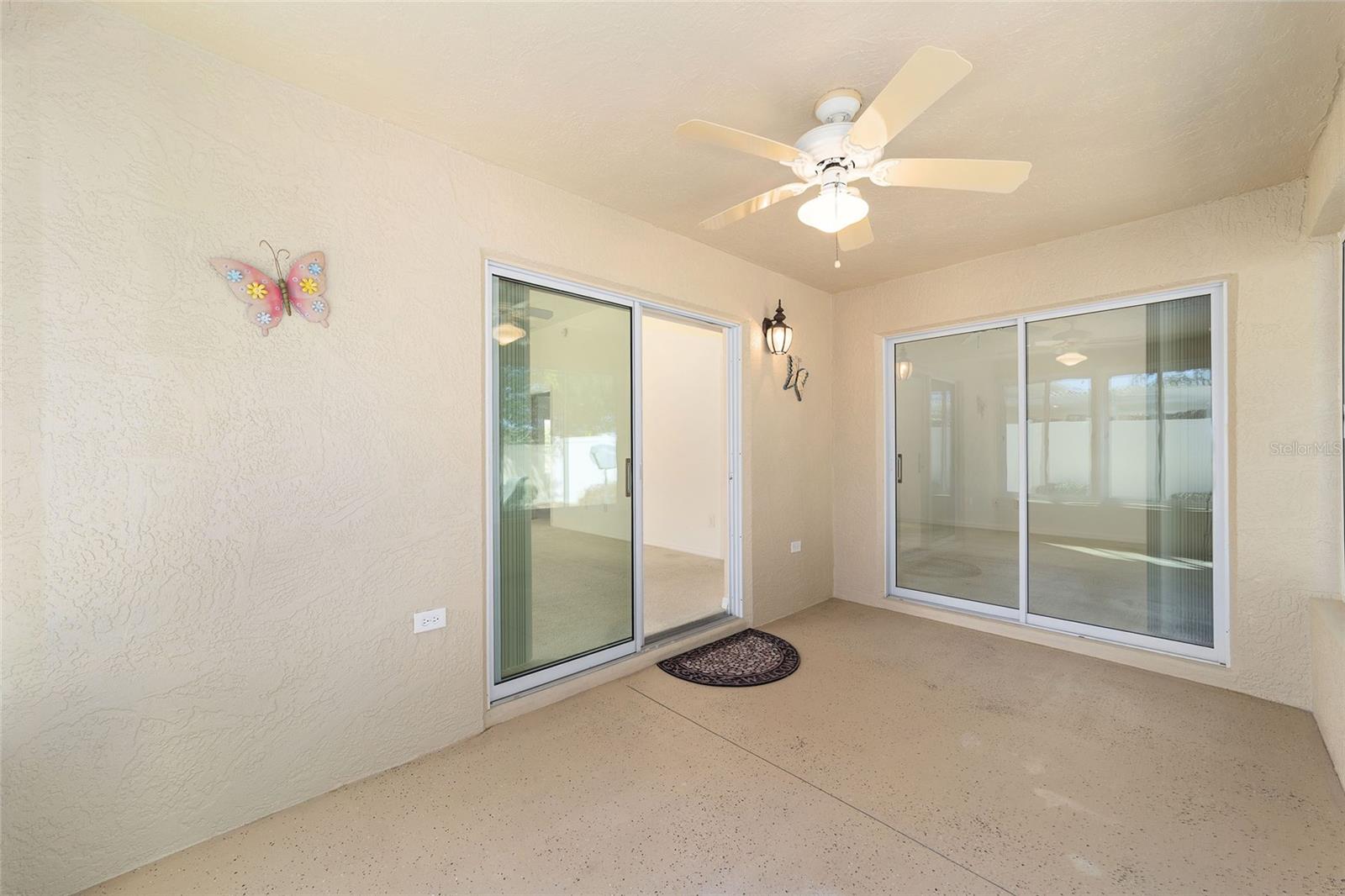 Image 25 of 30 For 2055 Hydrangea Avenue