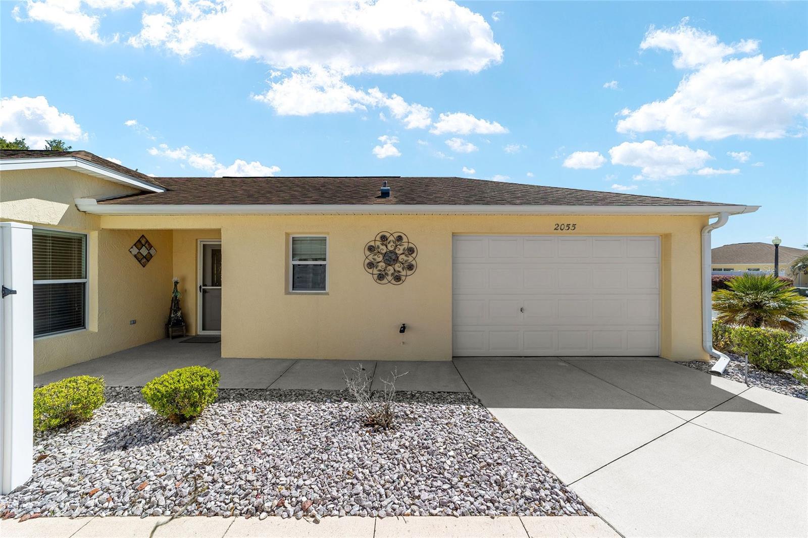 Image 4 of 30 For 2055 Hydrangea Avenue