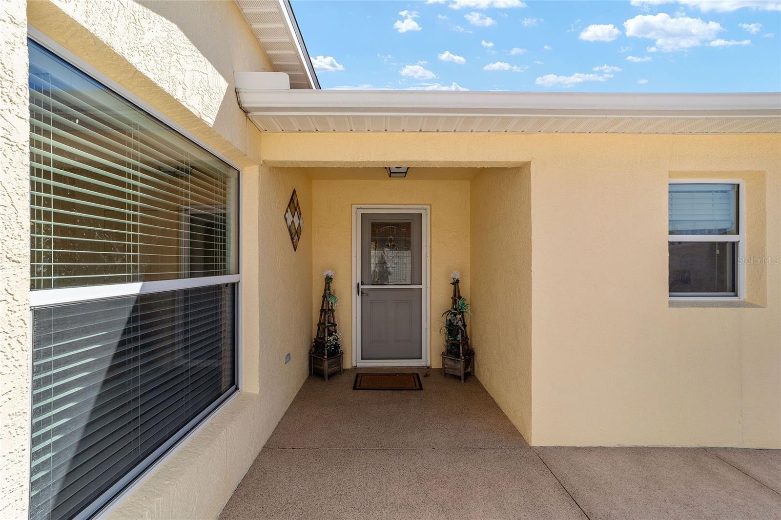 Image 5 of 30 For 2055 Hydrangea Avenue