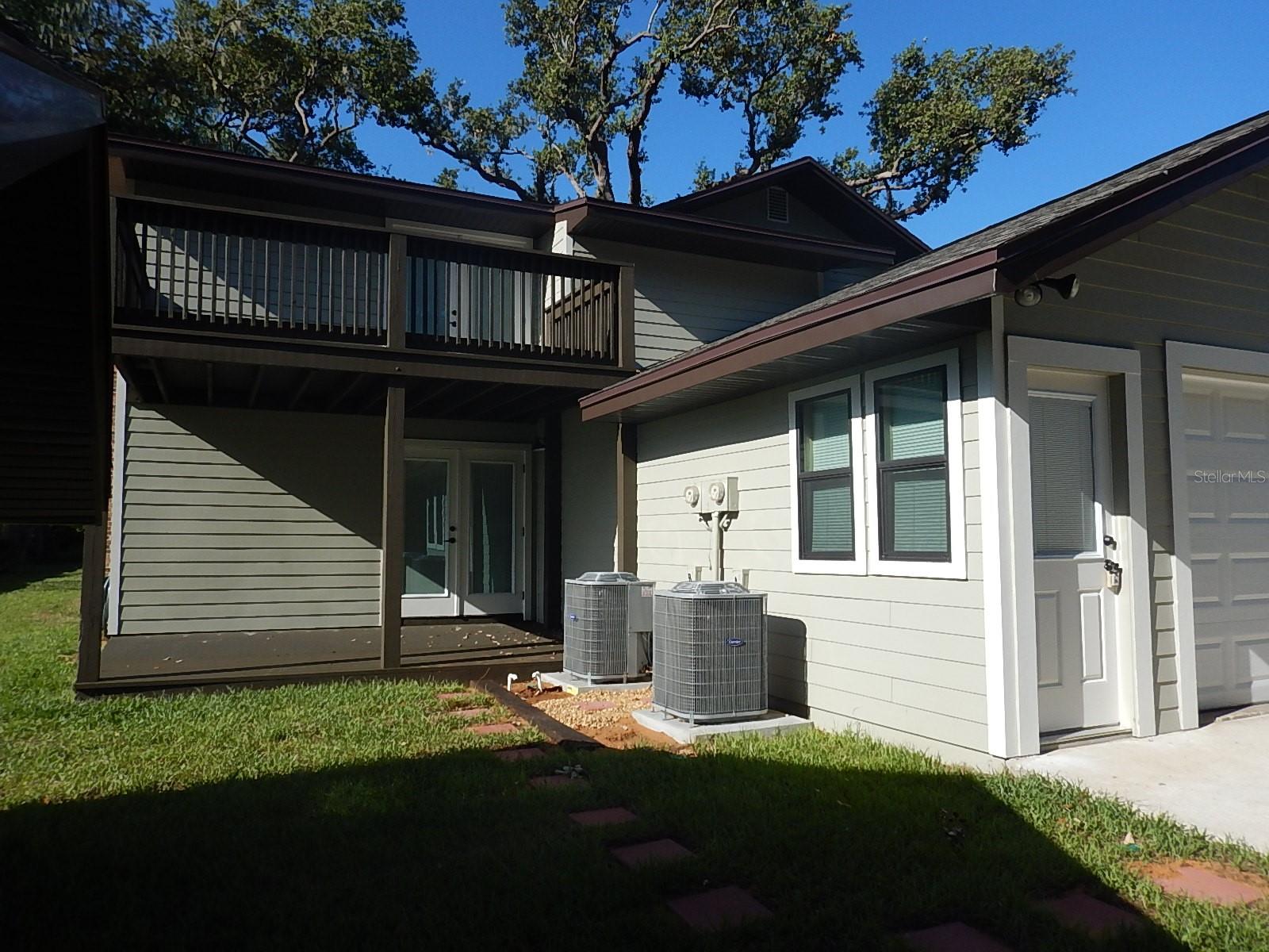 Image 12 of 19 For 17345 Porter Avenue A