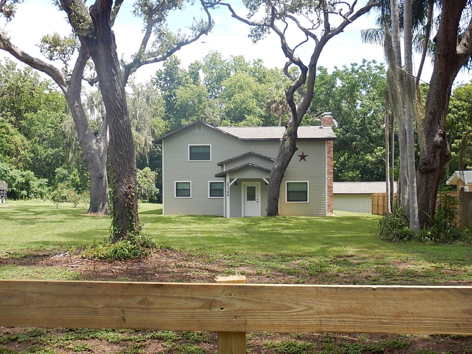 Image 16 of 19 For 17345 Porter Avenue A