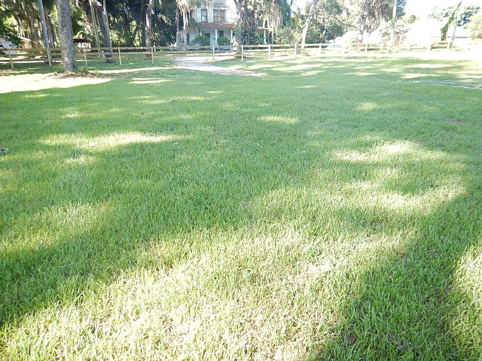 Image 19 of 19 For 17345 Porter Avenue A