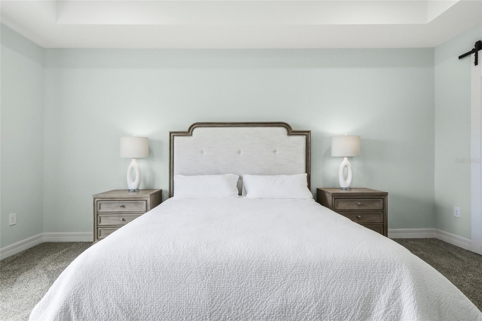 Image 21 of 58 For 1406 Valerius Street Se