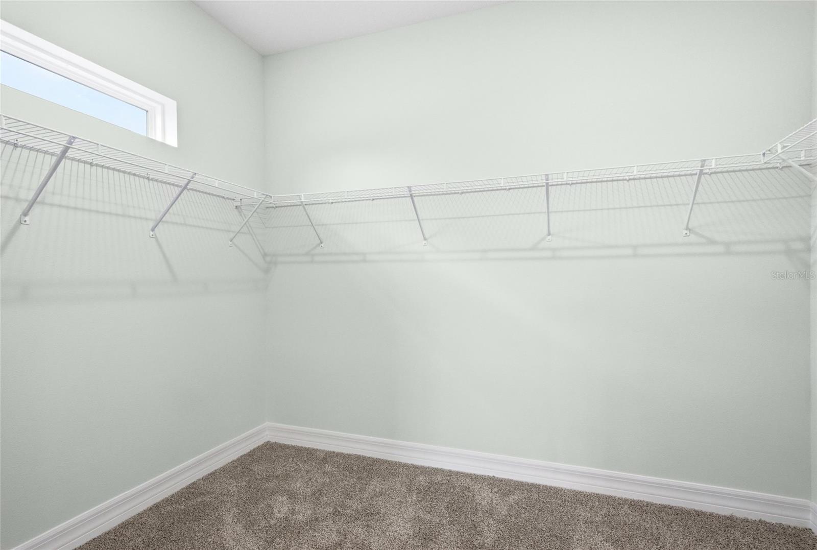 Image 26 of 58 For 1406 Valerius Street Se