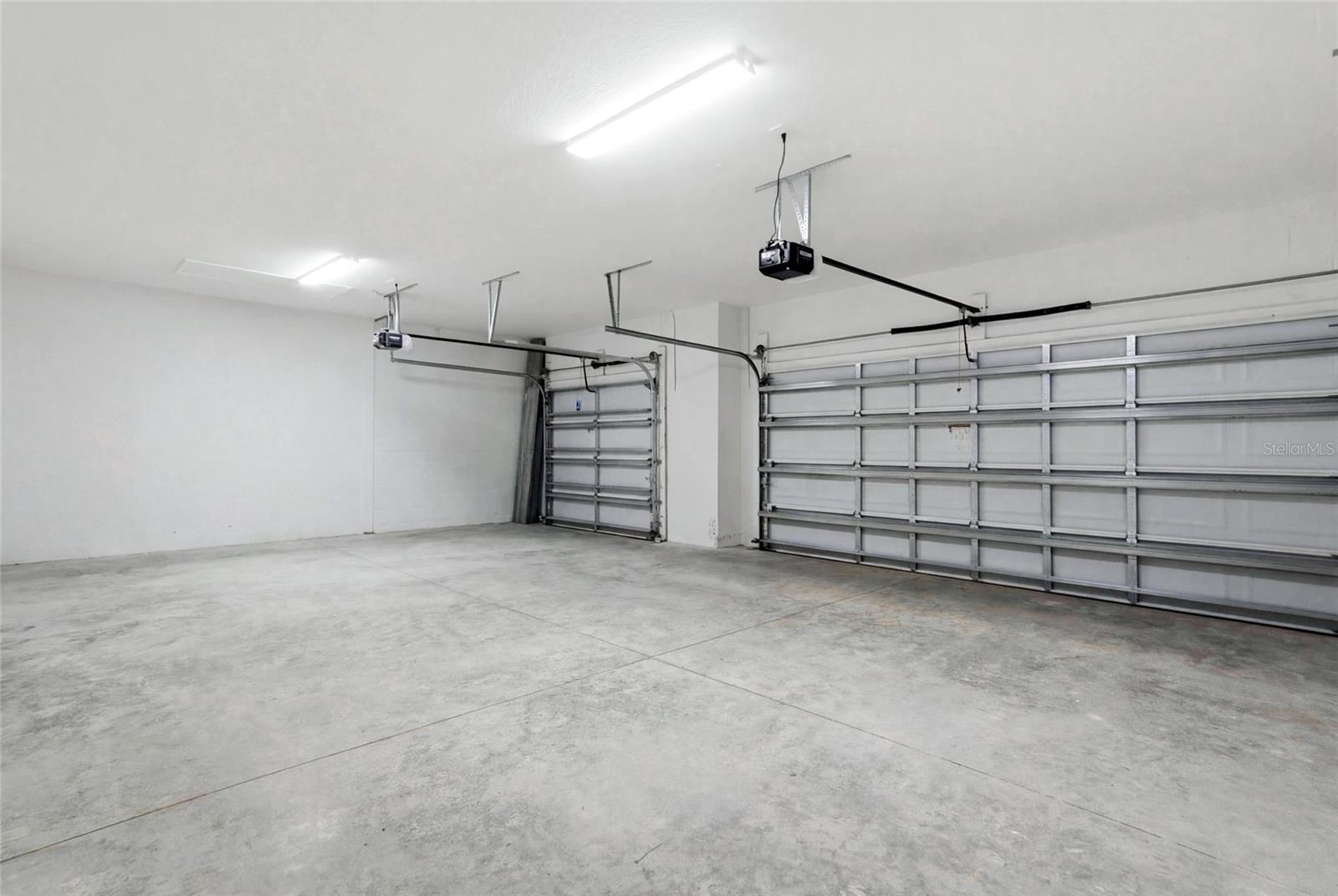 Image 41 of 58 For 1406 Valerius Street Se