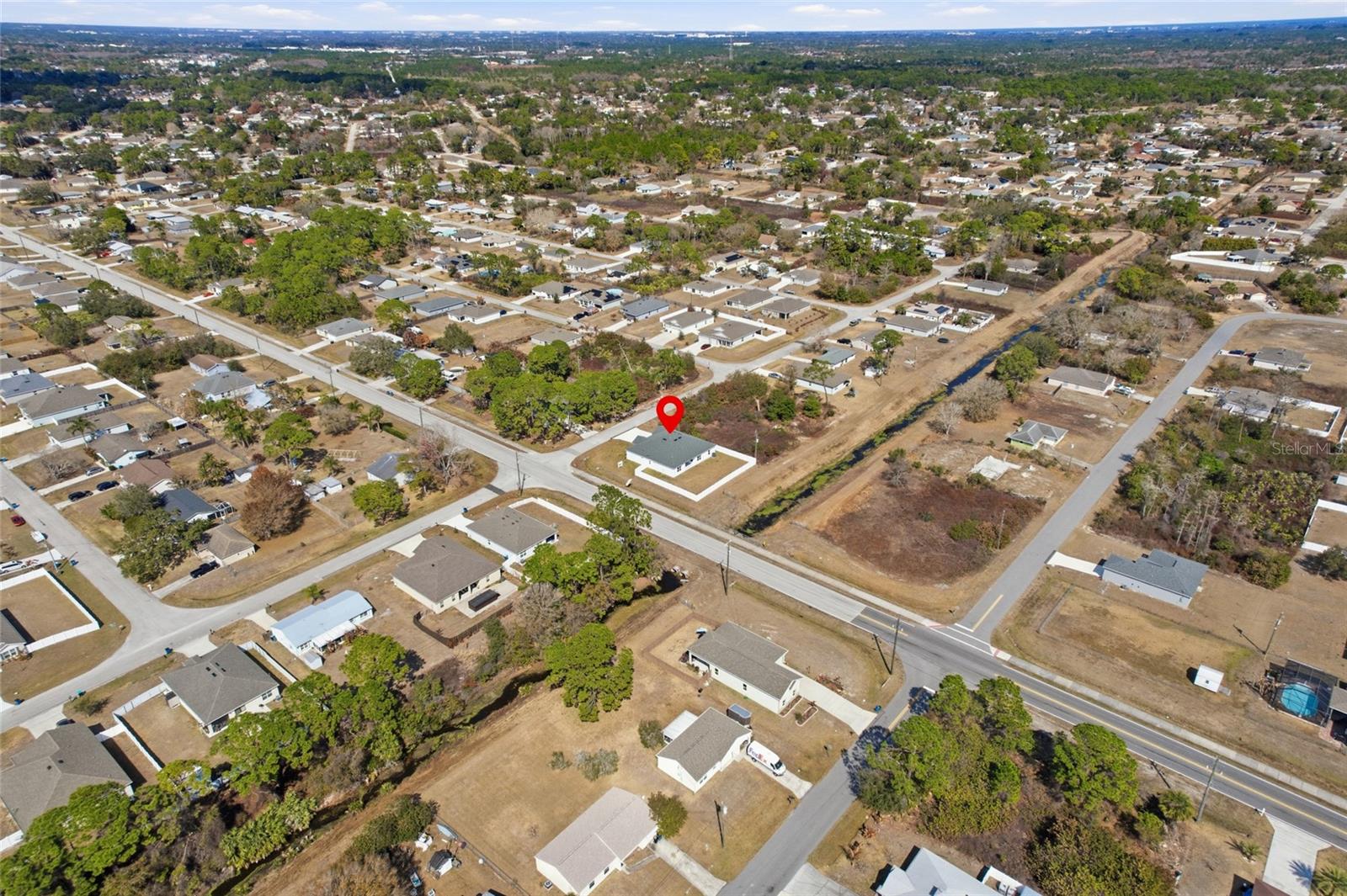 Image 56 of 58 For 1406 Valerius Street Se