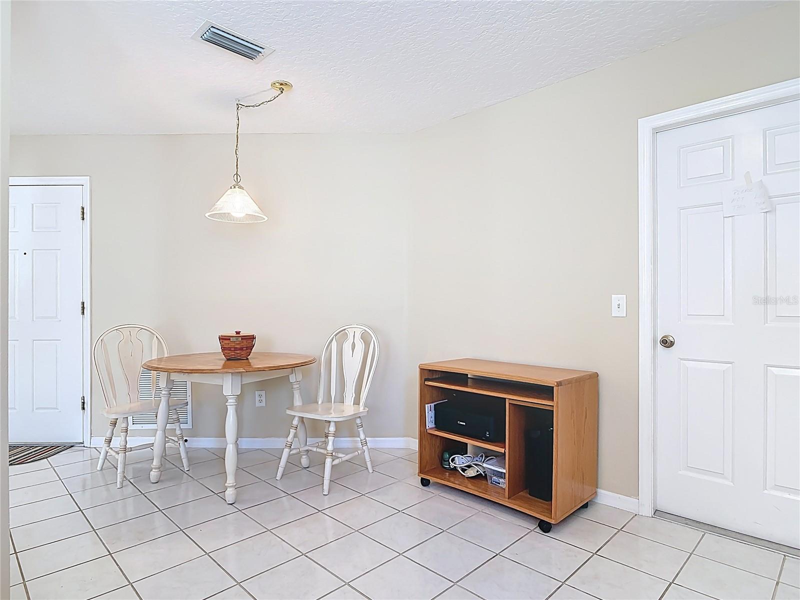 Image 6 of 26 For 7574 171st Sun Valley Place