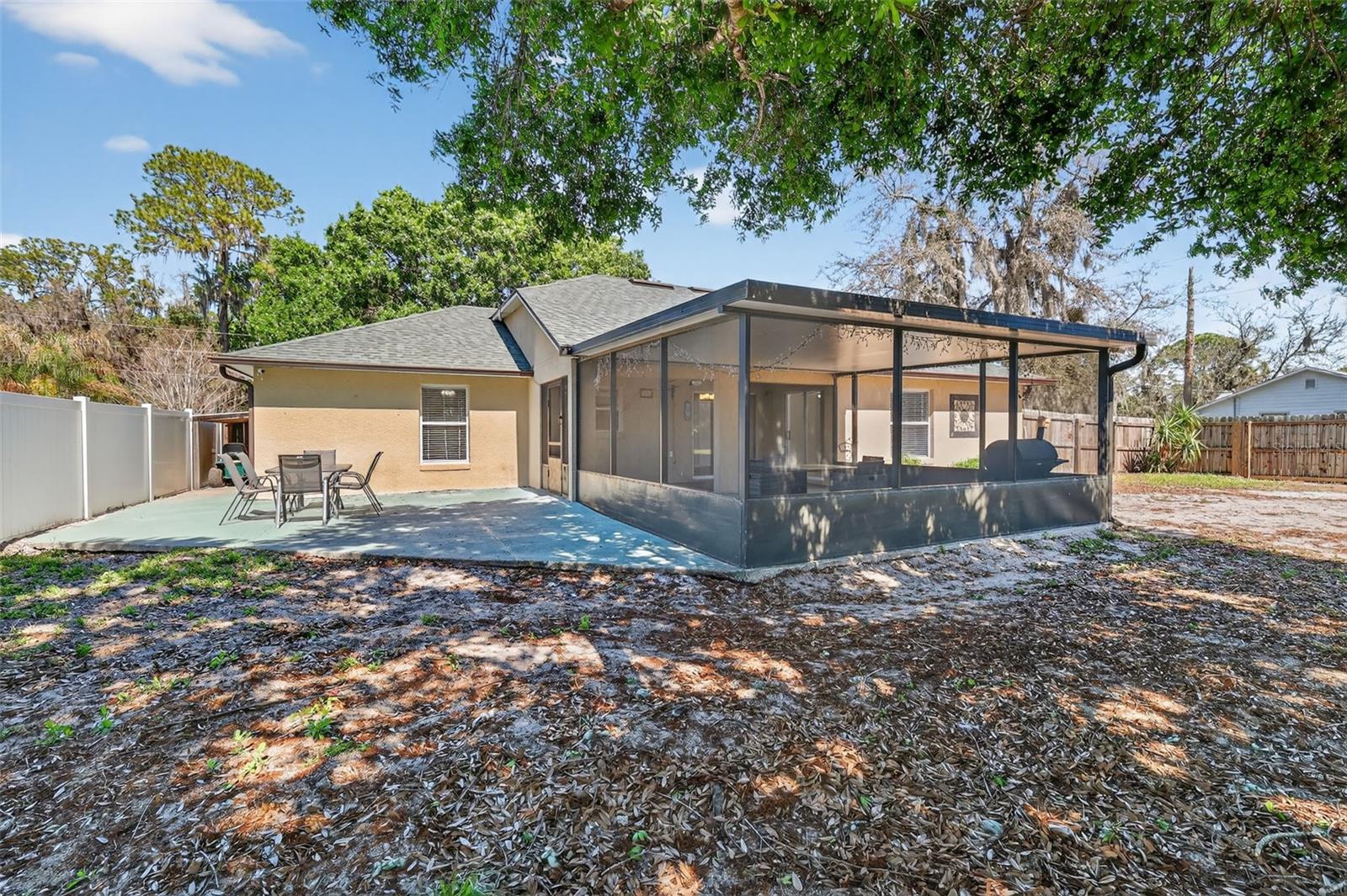 Image 22 of 25 For 11748 Ocklawaha Drive