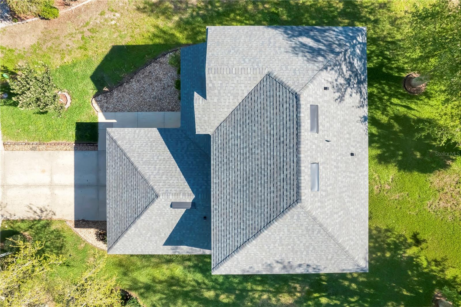 Image 7 of 20 For 413 Split Oak Court