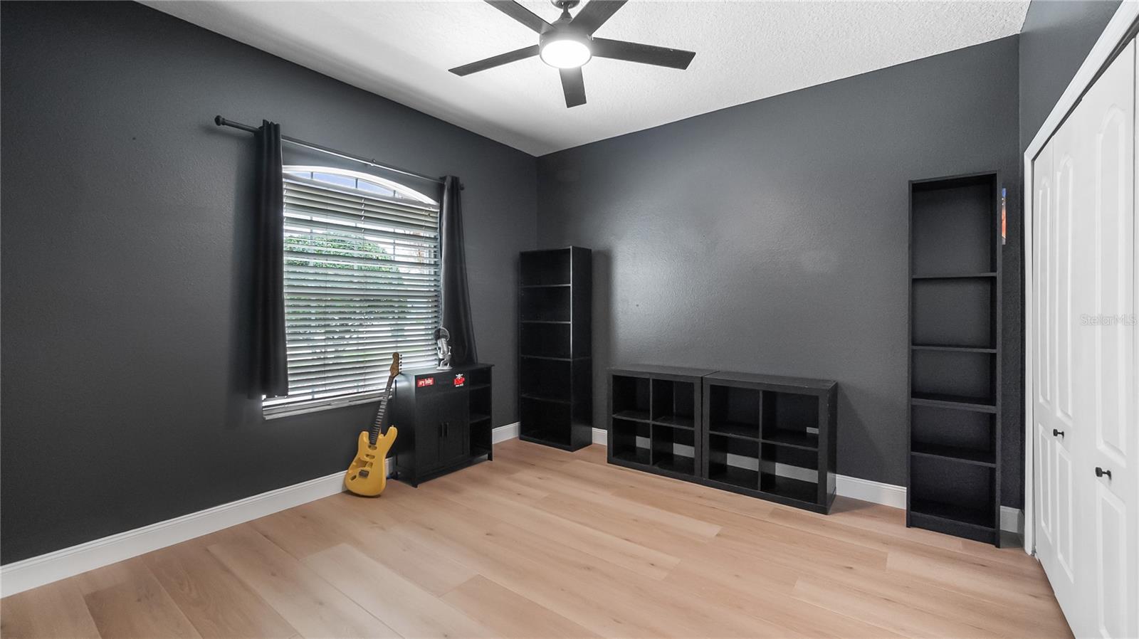 Image 25 of 45 For 1093 Harmony Lane