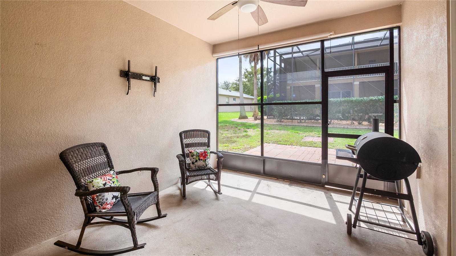 Image 37 of 45 For 1093 Harmony Lane