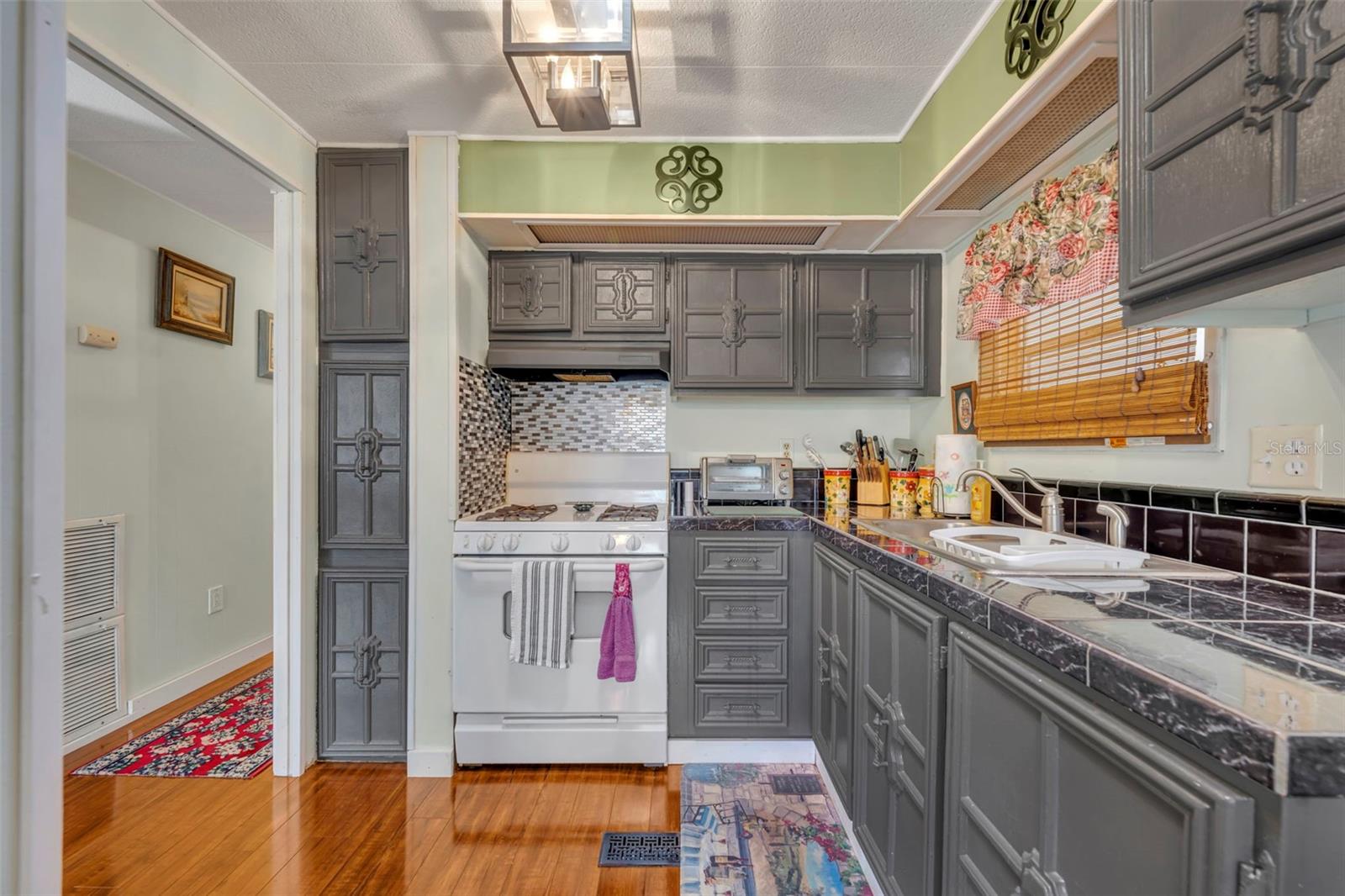 Image 10 of 48 For 104 Diamond Head Drive