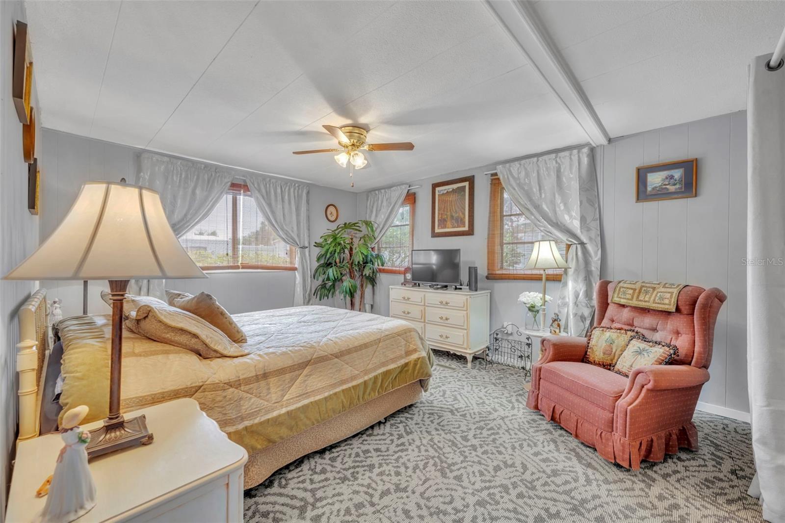 Image 15 of 48 For 104 Diamond Head Drive