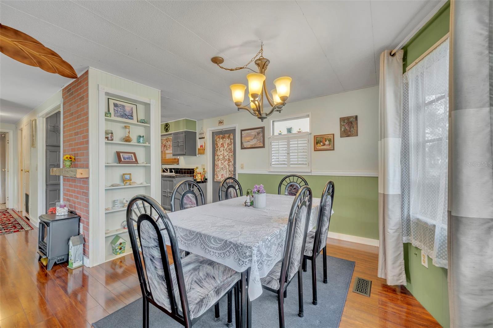 Image 5 of 48 For 104 Diamond Head Drive