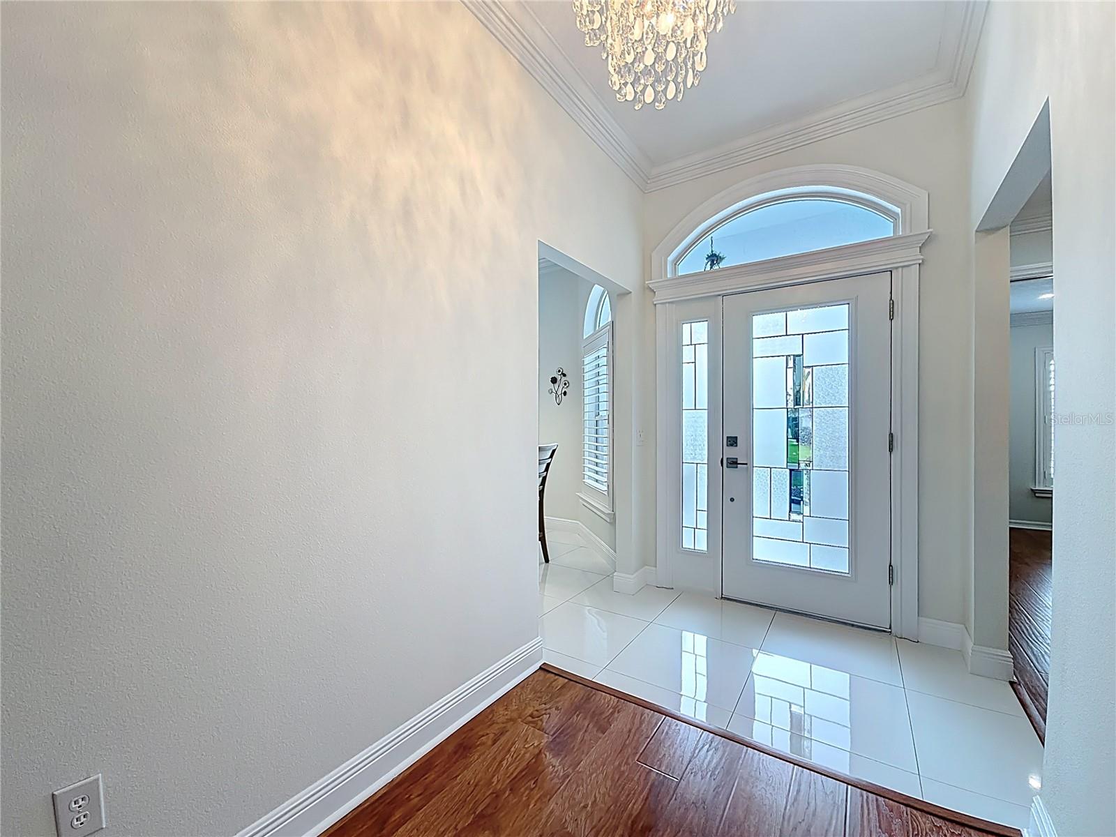 Image 7 of 43 For 2105 Zaragoza Place