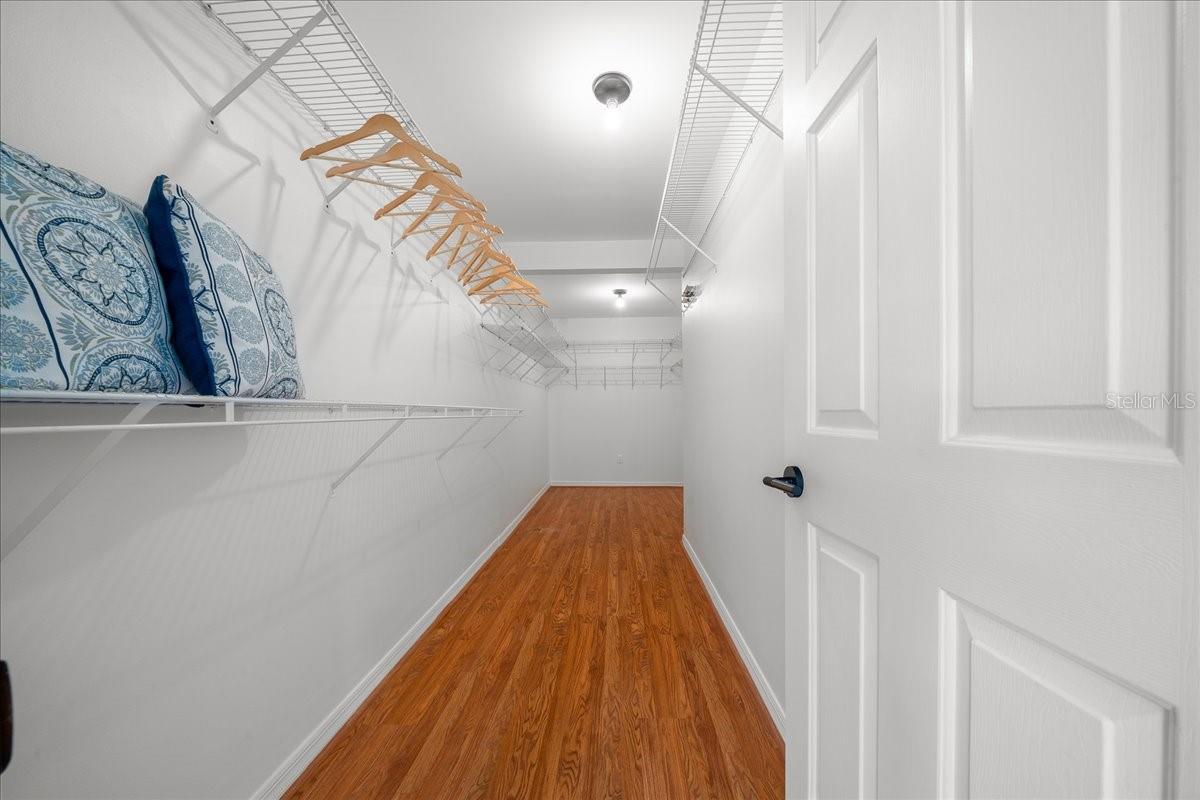 Image 39 of 59 For 936 Orchid Street