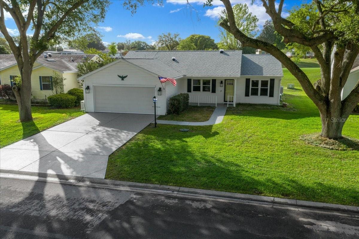 Image 4 of 59 For 936 Orchid Street