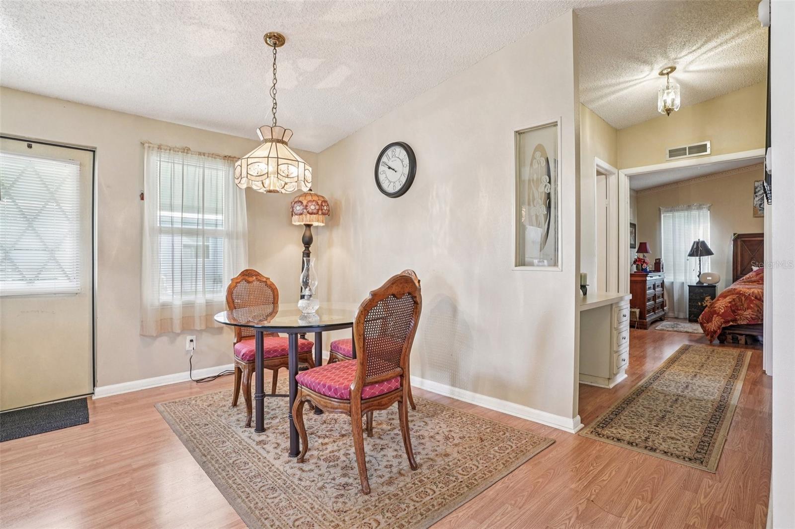 Image 10 of 35 For 510 Bonita Drive