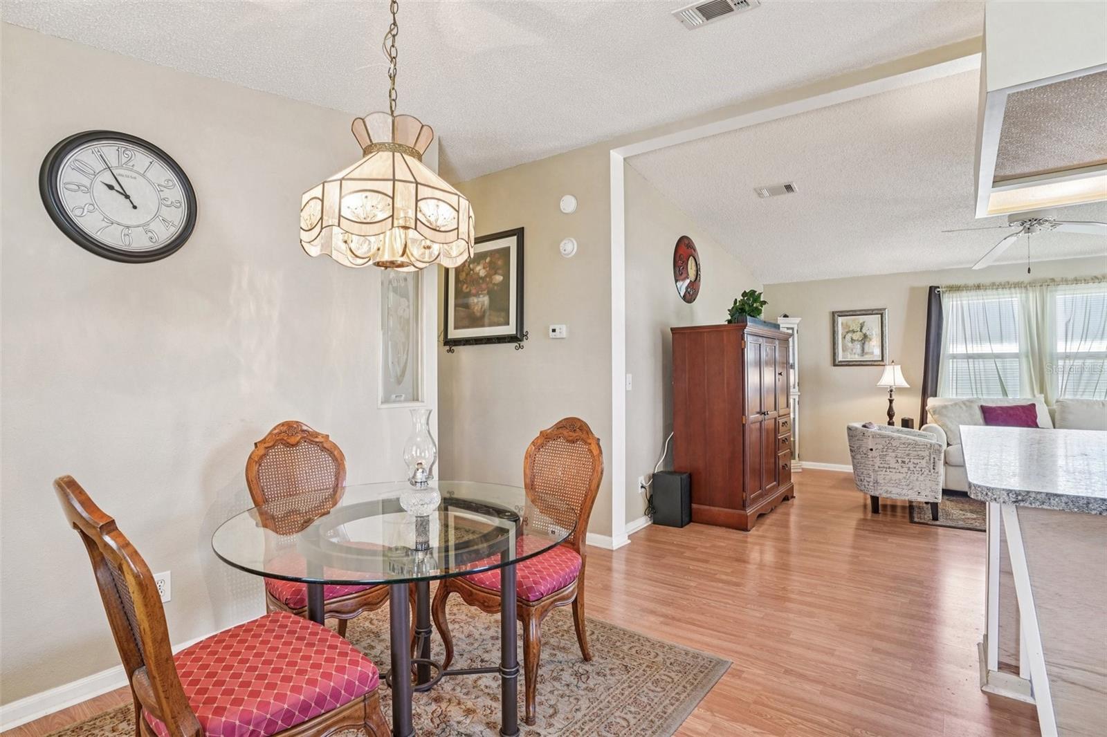 Image 13 of 35 For 510 Bonita Drive