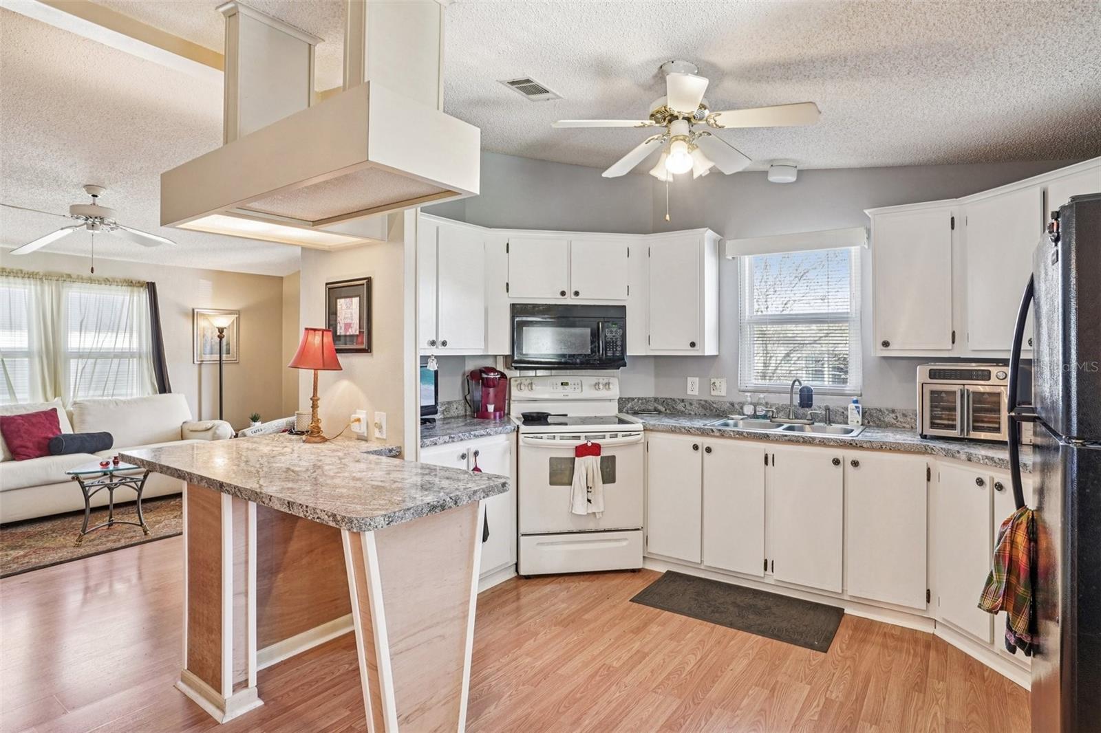 Image 15 of 35 For 510 Bonita Drive