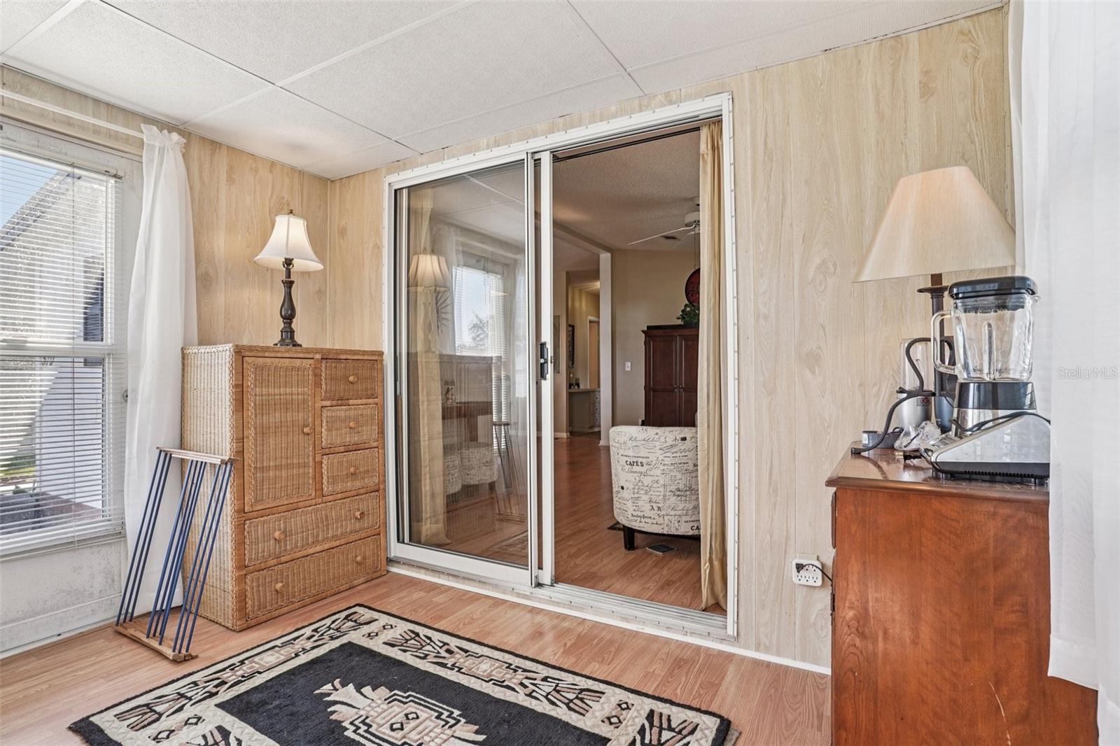 Image 19 of 35 For 510 Bonita Drive