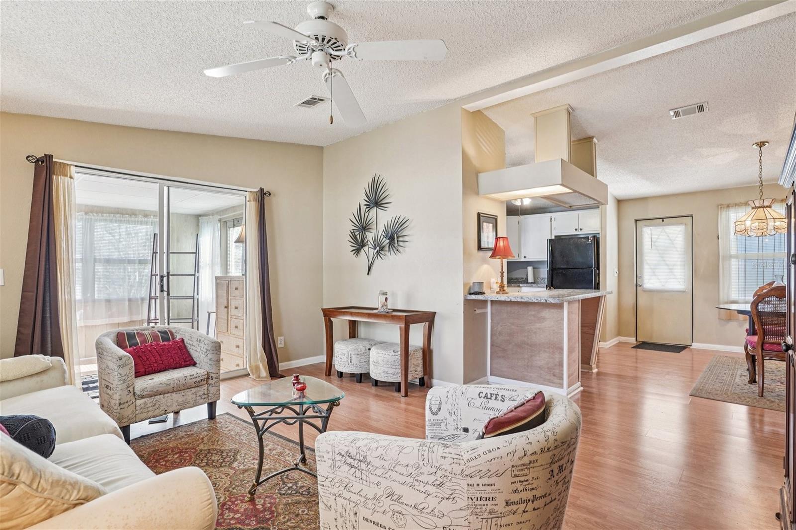 Image 9 of 35 For 510 Bonita Drive