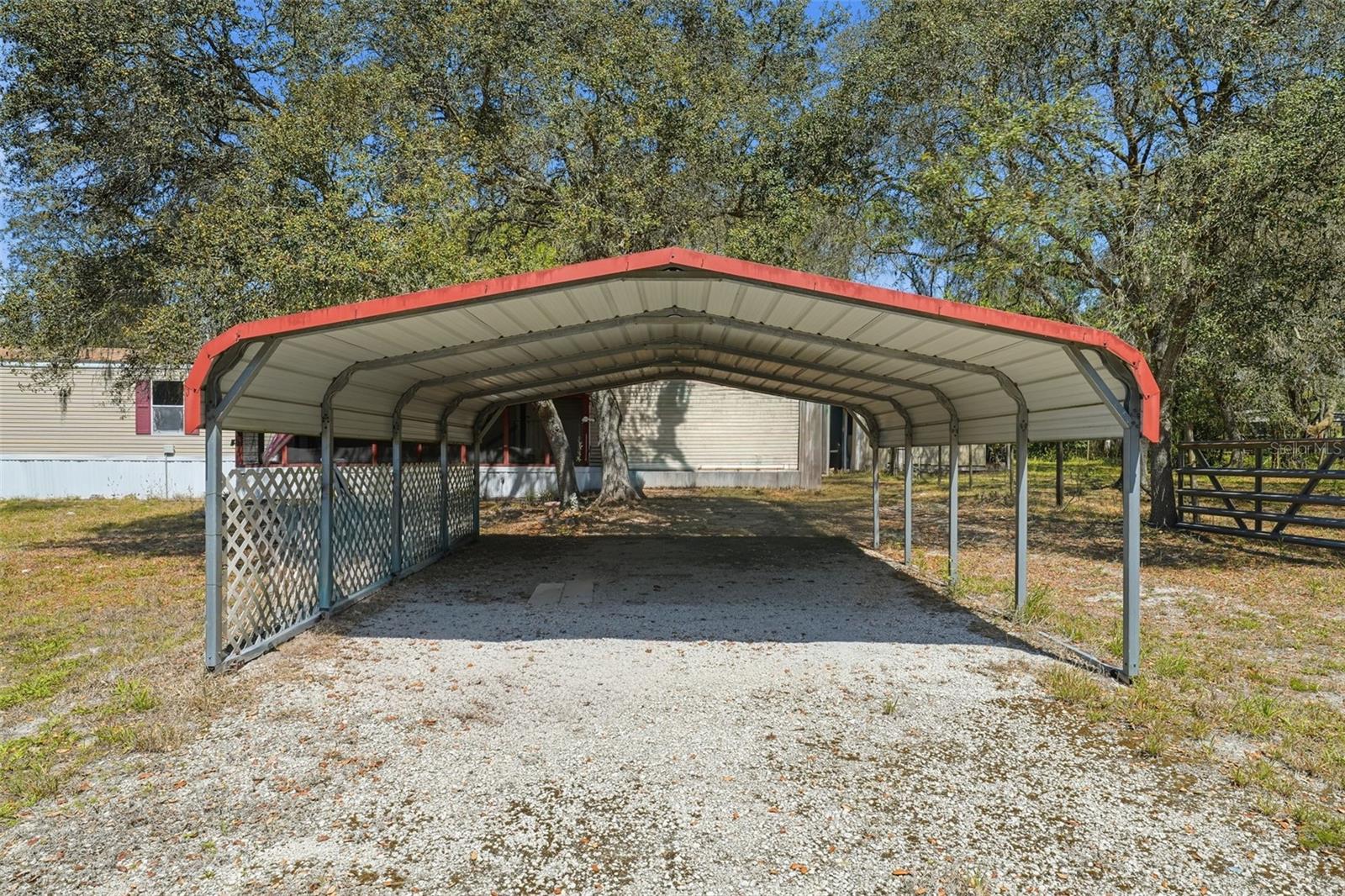 Image 9 of 39 For 31621 Lake Drive