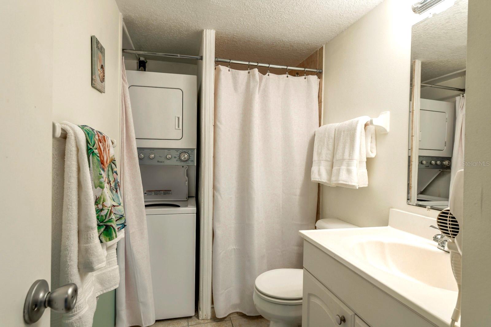 Image 17 of 21 For 4300 Baywood Boulevard B102