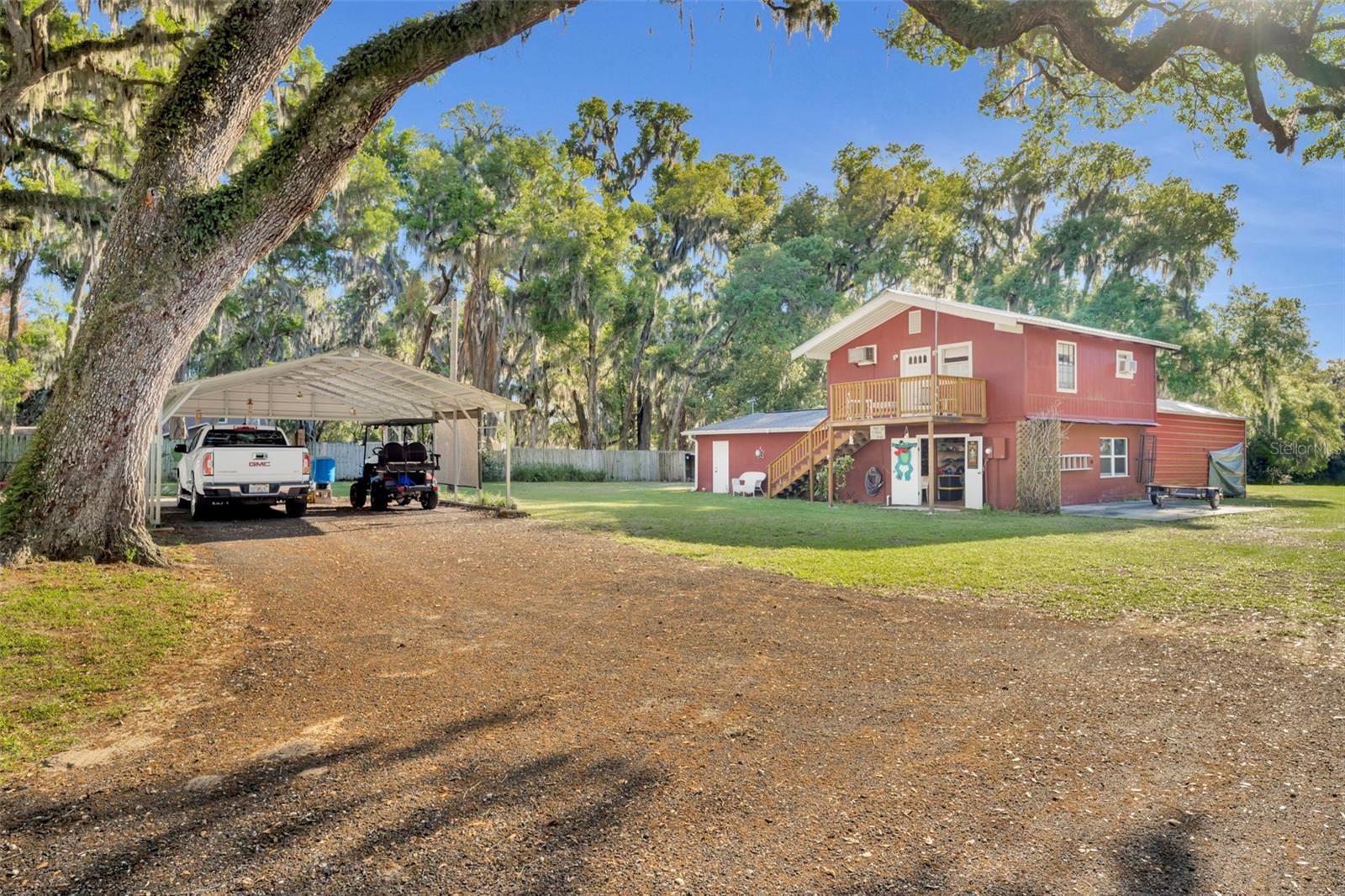 Image 31 of 66 For 26721 Bloomfield Avenue