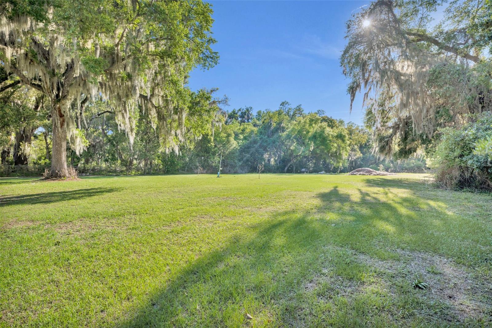 Image 53 of 66 For 26721 Bloomfield Avenue