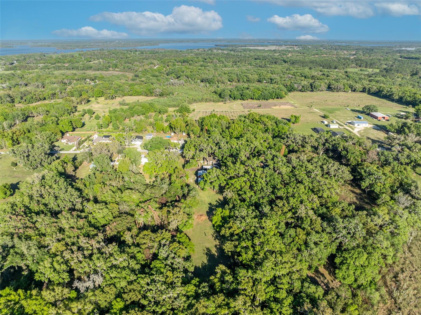 Image 66 of 66 For 26721 Bloomfield Avenue