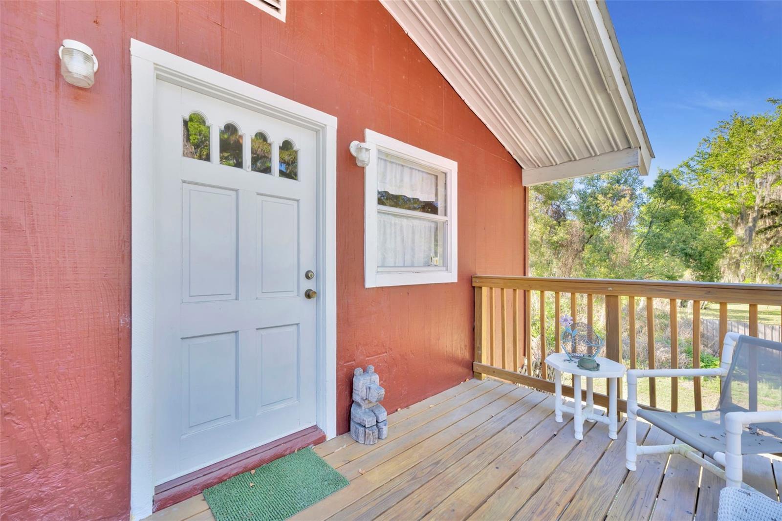 Image 8 of 66 For 26721 Bloomfield Avenue