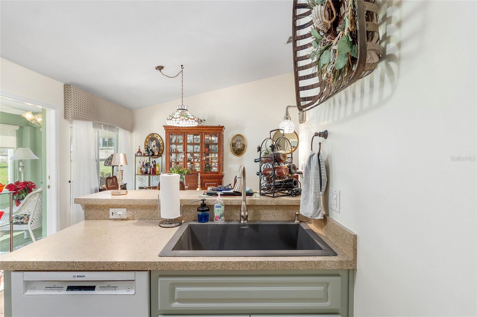 Image 21 of 65 For 17380 111th Court