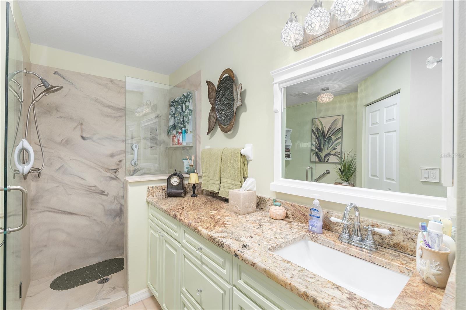 Image 29 of 65 For 17380 111th Court