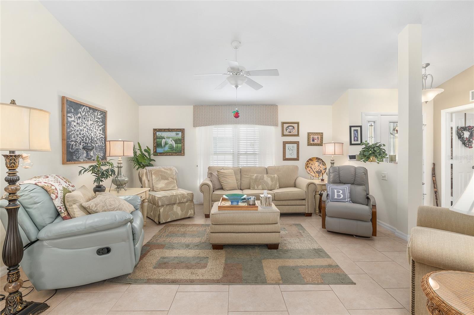 Image 9 of 65 For 17380 111th Court