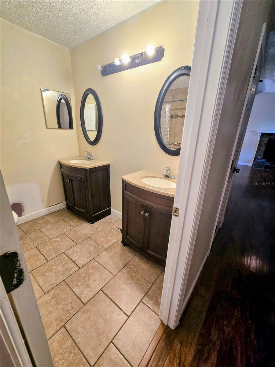 Image 12 of 16 For 13581 48th Court