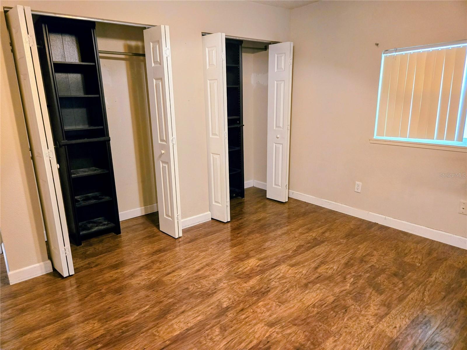 Image 14 of 16 For 13581 48th Court