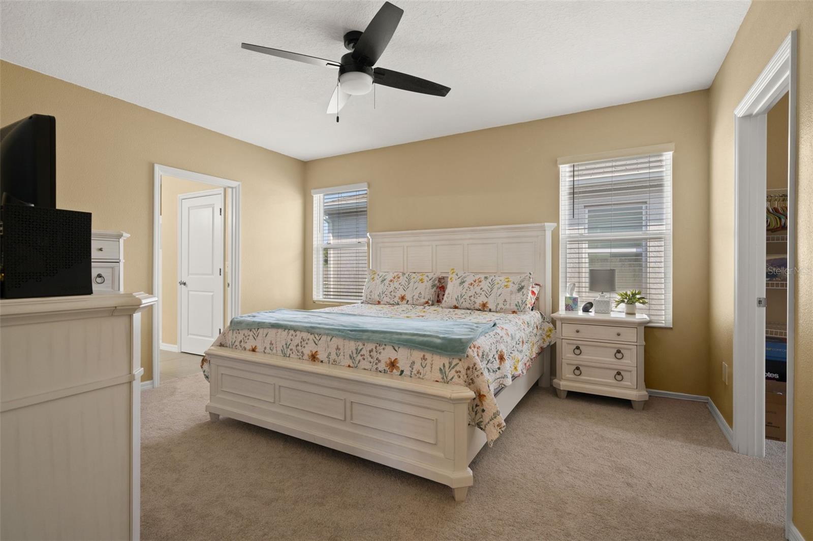 Image 17 of 35 For 6663 Seaway Drive