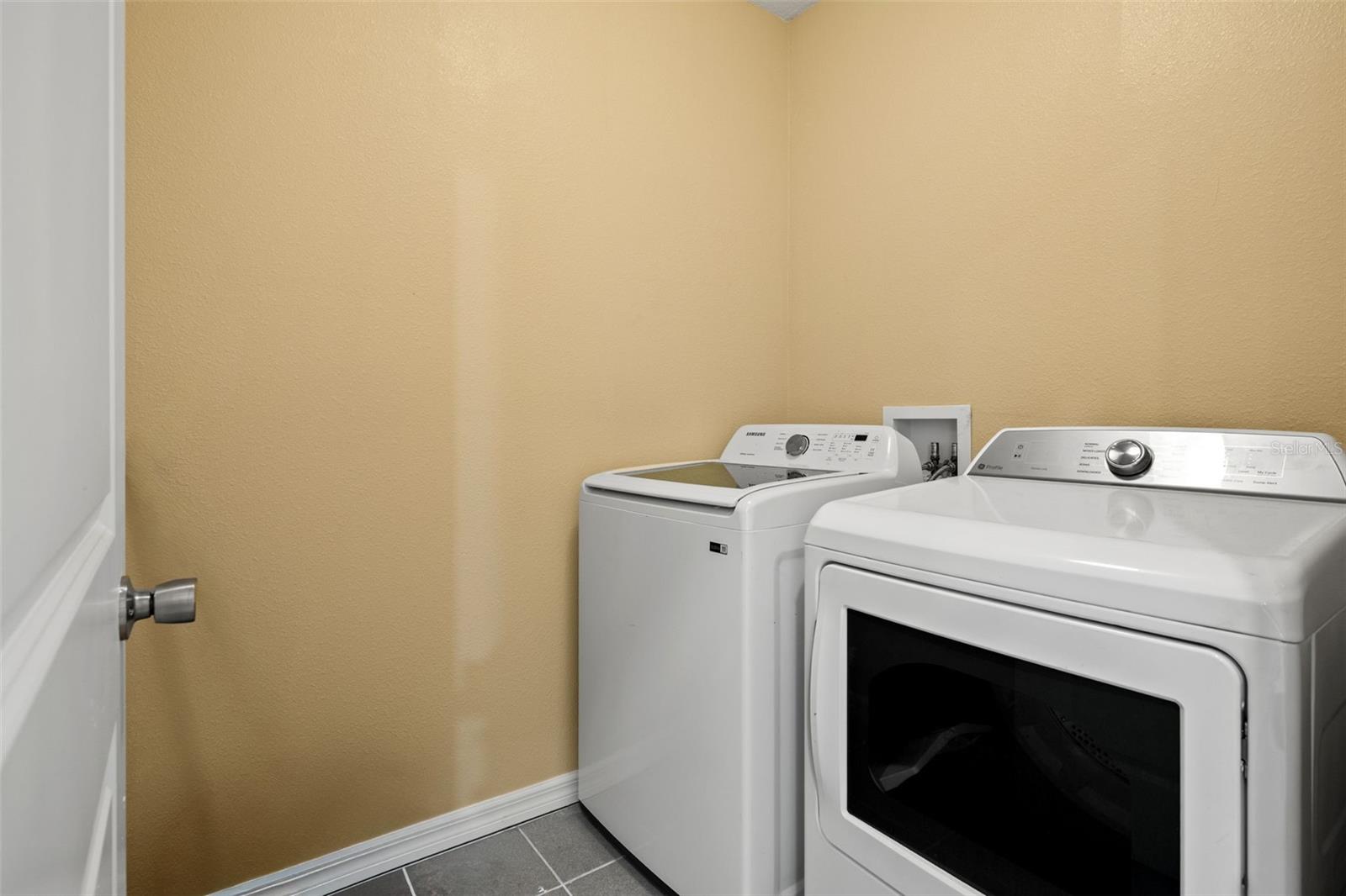 Image 29 of 35 For 6663 Seaway Drive