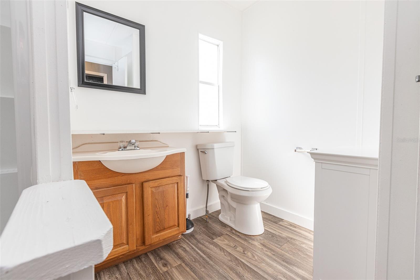 Image 11 of 16 For 1824 Marion County Road