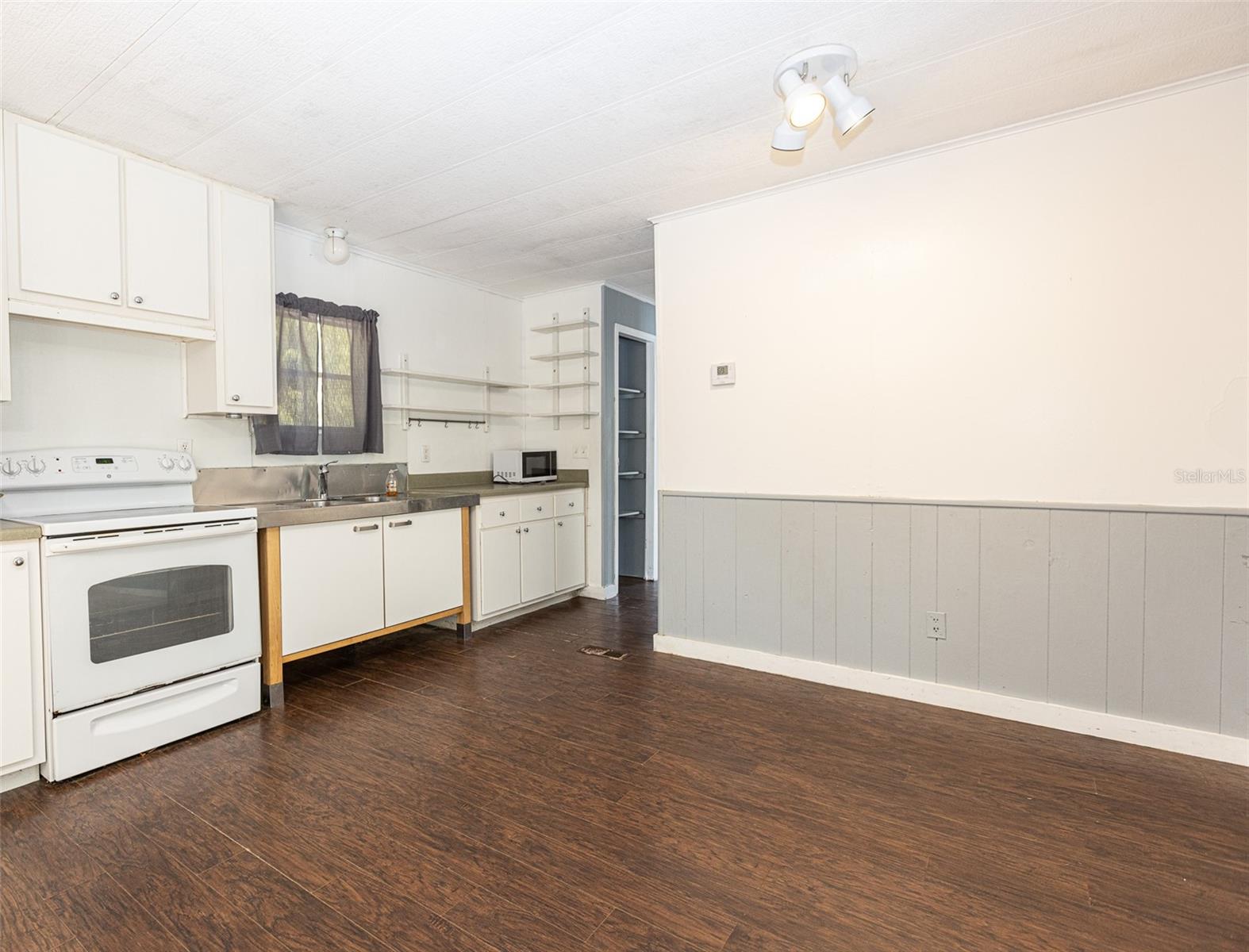 Image 5 of 16 For 1824 Marion County Road