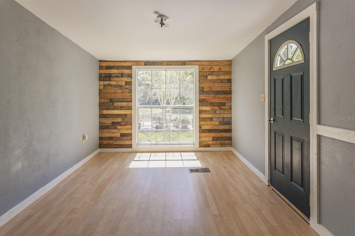 Image 7 of 16 For 1824 Marion County Road